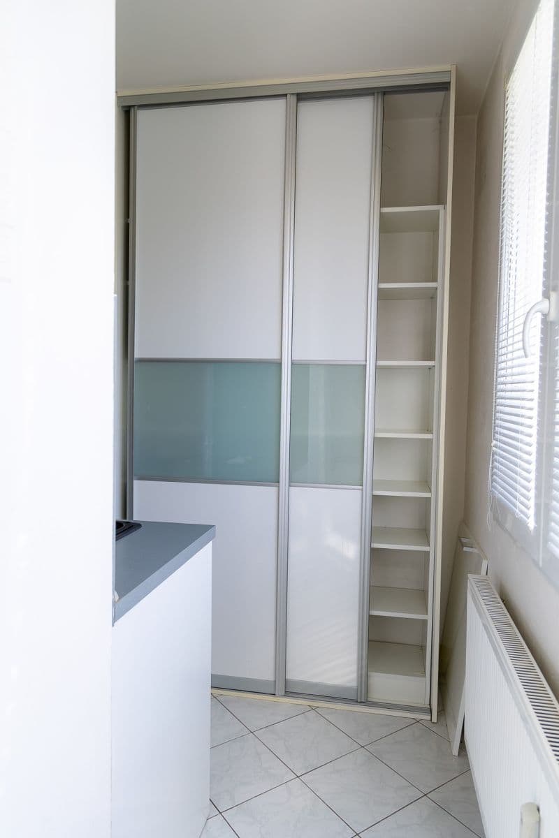 Predaj bytu 3-izbový 68 m², Mánesova, Sokolov, Karlovarský kraj Predaj bytu 3-izbový 68 m², Mánesova, Sokolov, Karlovarský kraj
