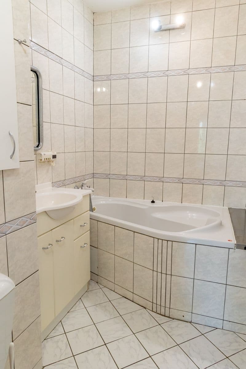 Predaj bytu 3-izbový 68 m², Mánesova, Sokolov, Karlovarský kraj Predaj bytu 3-izbový 68 m², Mánesova, Sokolov, Karlovarský kraj