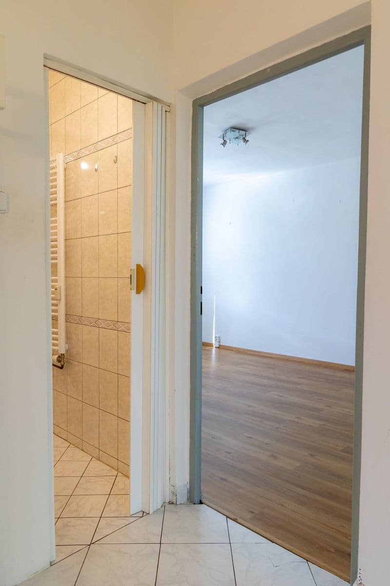 Predaj bytu 3-izbový 68 m², Mánesova, Sokolov, Karlovarský kraj Predaj bytu 3-izbový 68 m², Mánesova, Sokolov, Karlovarský kraj