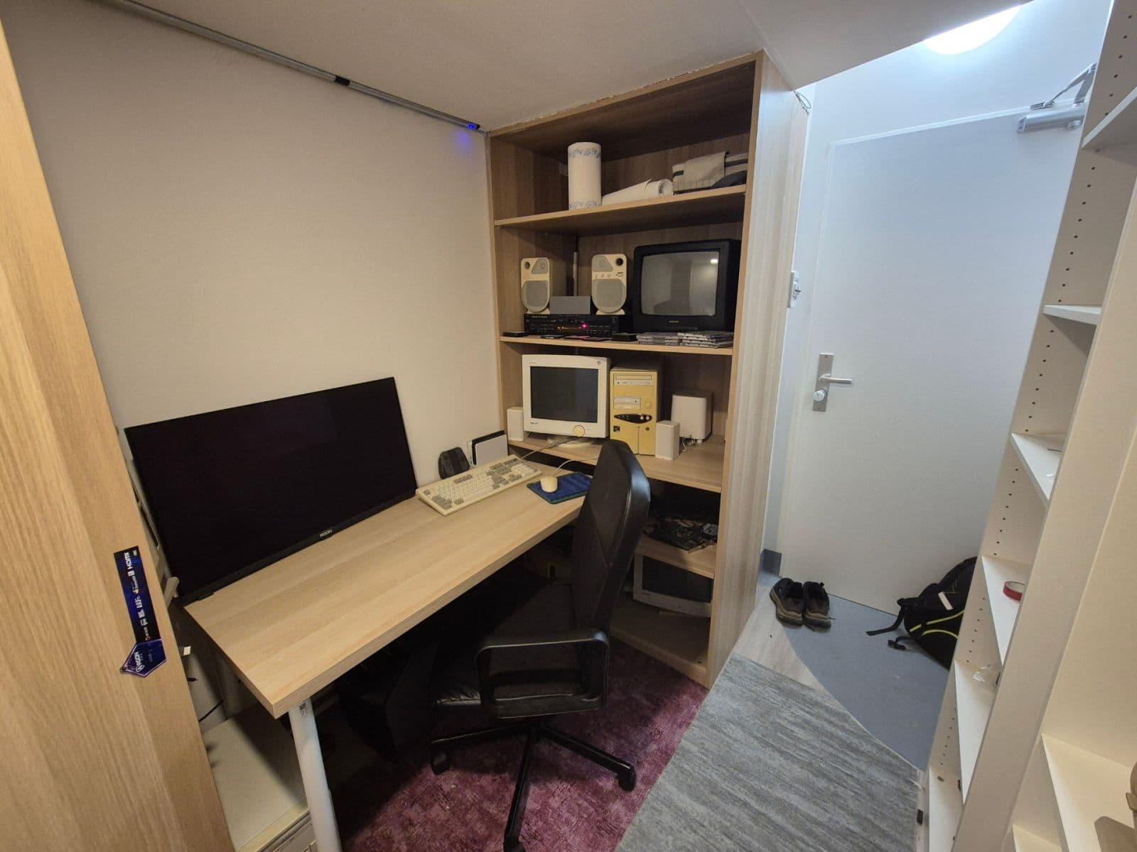 Predaj nebytového priestoru 5 m², Ruská, Praha, Praha Predaj nebytového priestoru 5 m², Ruská, Praha, Praha