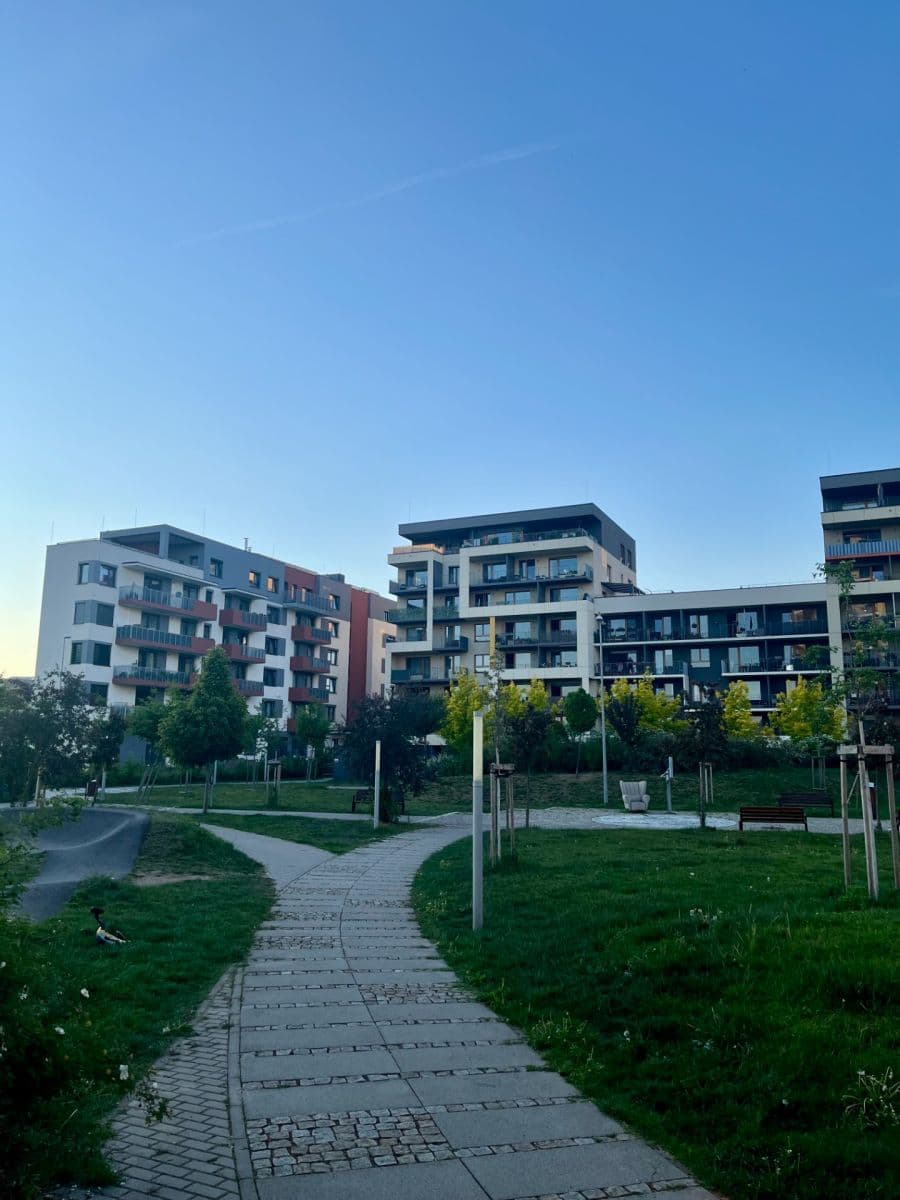 Prenájom bytu 2-izbový 60 m², Zlochova, Praha, Praha Prenájom bytu 2-izbový 60 m², Zlochova, Praha, Praha