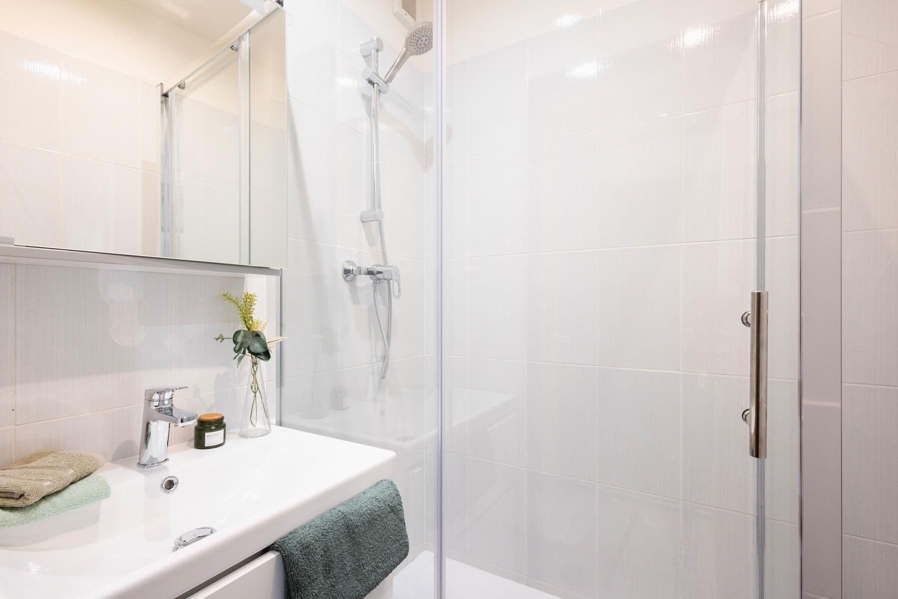Predaj bytu 2-izbový 57 m², Kamerunská, Praha, Praha Predaj bytu 2-izbový 57 m², Kamerunská, Praha, Praha