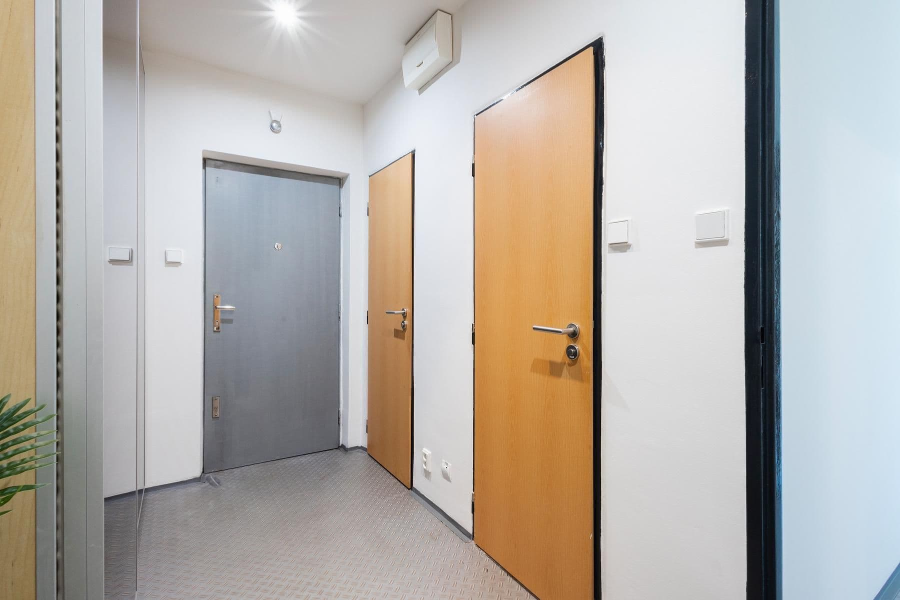 Predaj bytu 2-izbový 57 m², Kamerunská, Praha, Praha Predaj bytu 2-izbový 57 m², Kamerunská, Praha, Praha