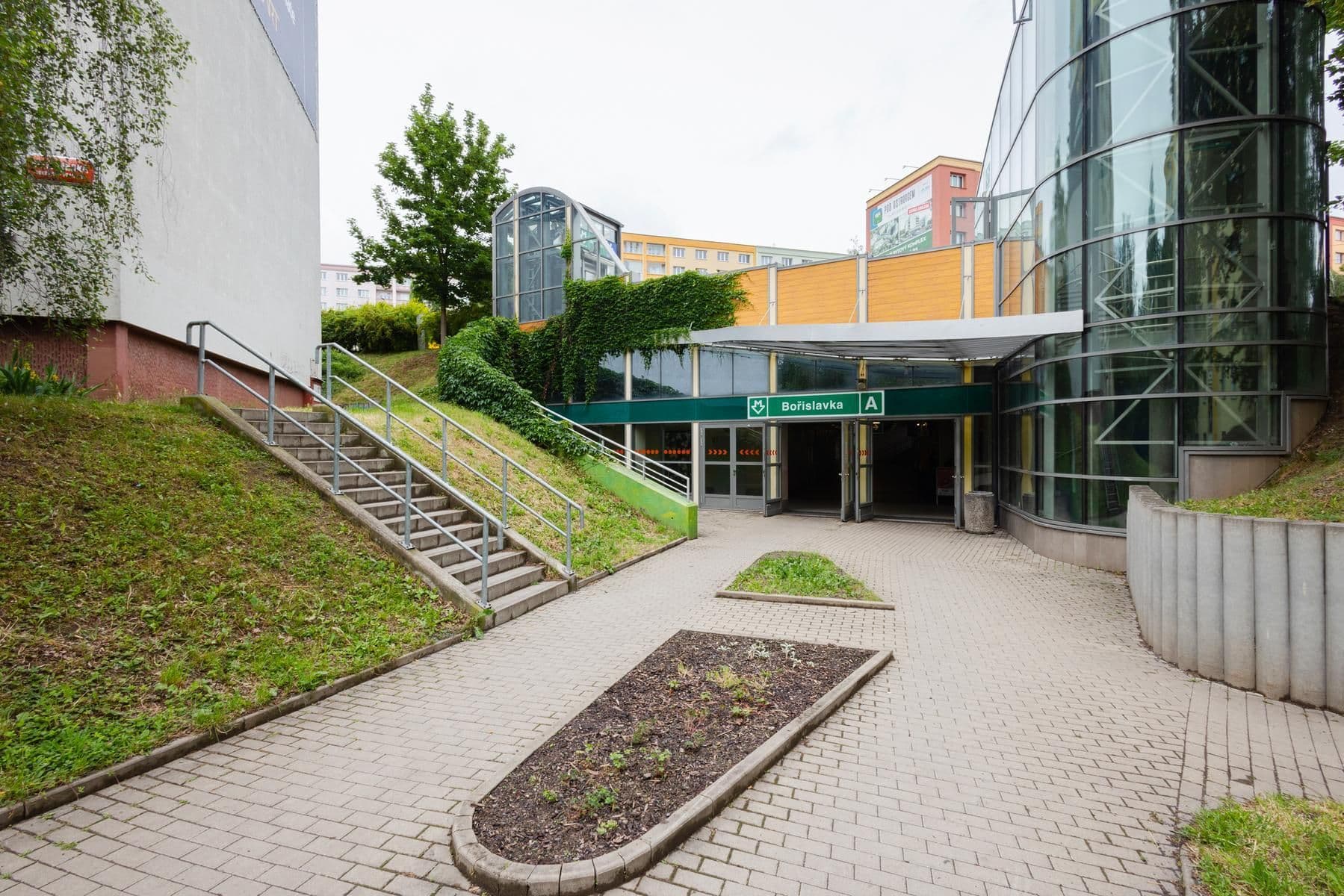 Predaj bytu 2-izbový 57 m², Kamerunská, Praha, Praha Predaj bytu 2-izbový 57 m², Kamerunská, Praha, Praha