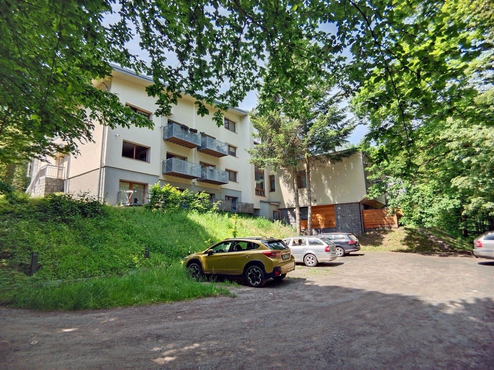 Prenájom bytu 2-izbový 41 m², Rakovecká, Brno, Jihomoravský kraj Prenájom bytu 2-izbový 41 m², Rakovecká, Brno, Jihomoravský kraj
