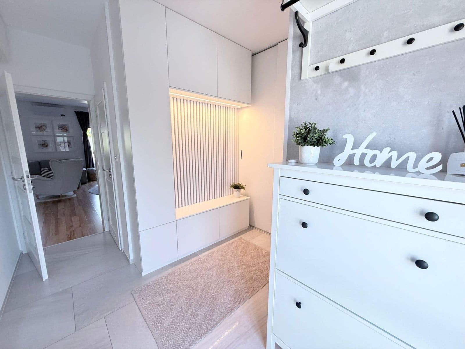 Predaj domu 108 m², pozemek 190 m², Dolní Kasárna, Klecany, Středočeský kraj Predaj domu 108 m², pozemek 190 m², Dolní Kasárna, Klecany, Středočeský kraj