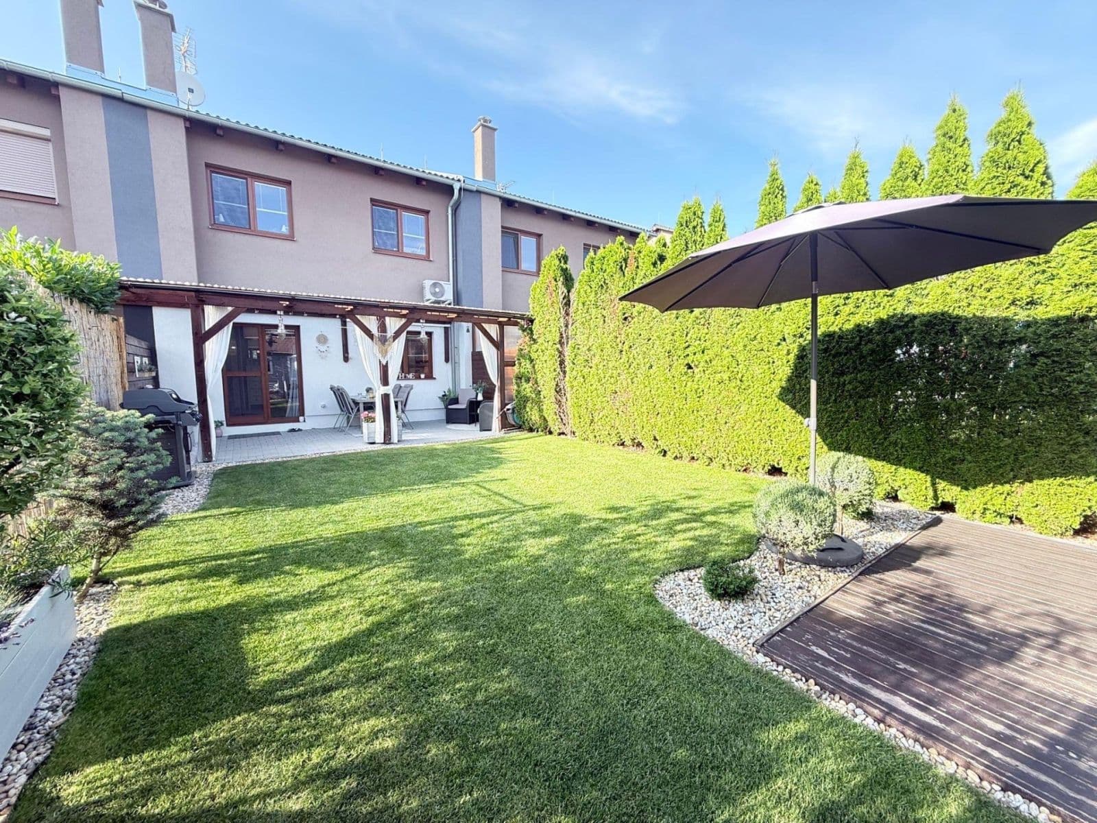 Predaj domu 108 m², pozemek 190 m², Dolní Kasárna, Klecany, Středočeský kraj Predaj domu 108 m², pozemek 190 m², Dolní Kasárna, Klecany, Středočeský kraj