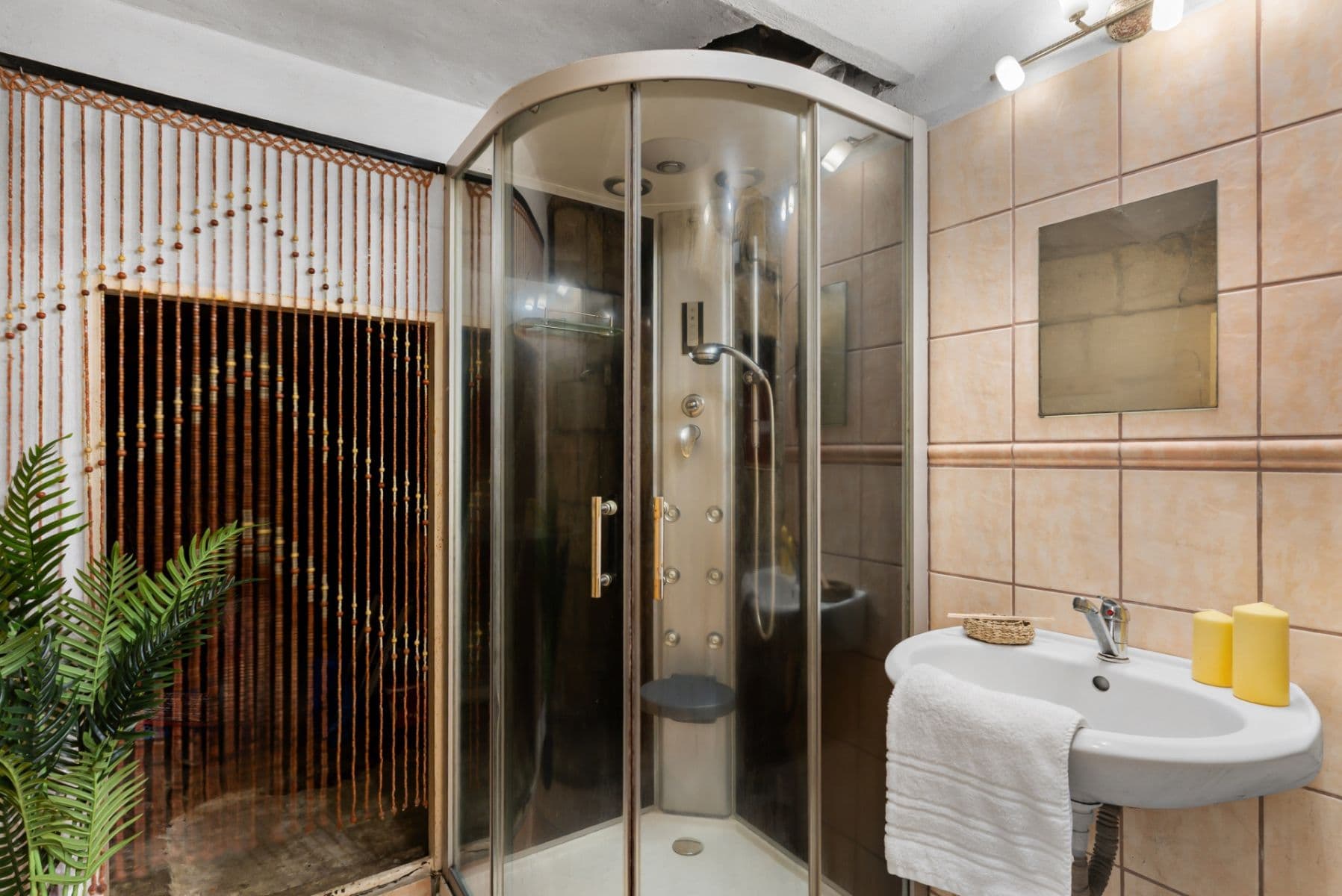 Predaj rekreačného objektu 150 m², pozemek 915 m², Srbská Kamenice, Ústecký kraj Predaj rekreačného objektu 150 m², pozemek 915 m², Srbská Kamenice, Ústecký kraj