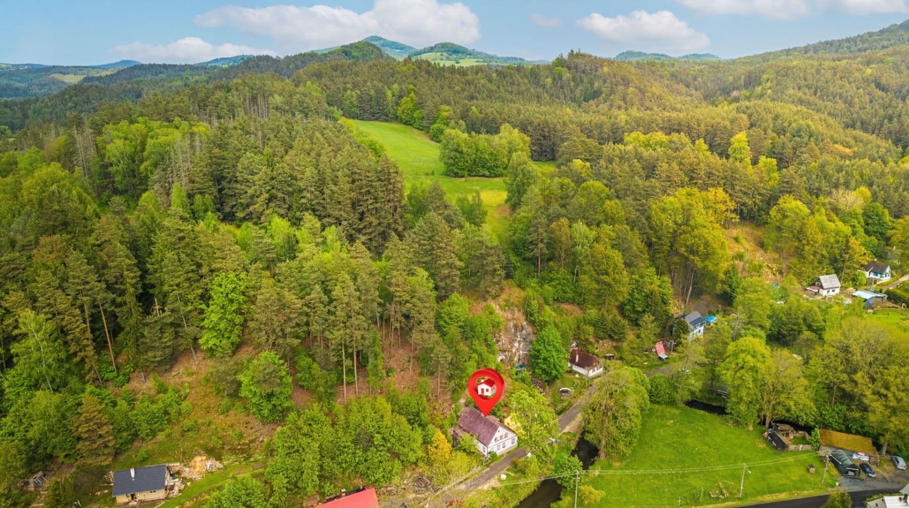 Predaj rekreačného objektu 150 m², pozemek 915 m², Srbská Kamenice, Ústecký kraj Predaj rekreačného objektu 150 m², pozemek 915 m², Srbská Kamenice, Ústecký kraj