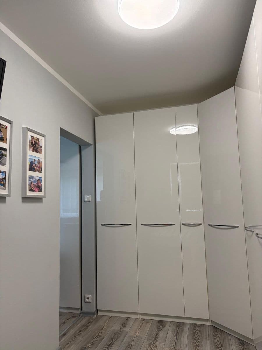 Predaj bytu 2-izbový 43 m², Václava Košaře, Ostrava, Moravskoslezský kraj Predaj bytu 2-izbový 43 m², Václava Košaře, Ostrava, Moravskoslezský kraj