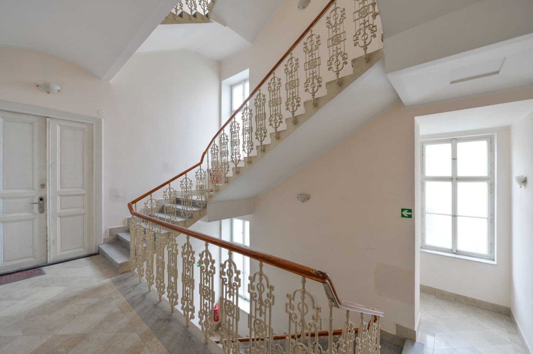 Prenájom bytu 1-izbový 32 m², Hálkova, Praha, Praha Prenájom bytu 1-izbový 32 m², Hálkova, Praha, Praha