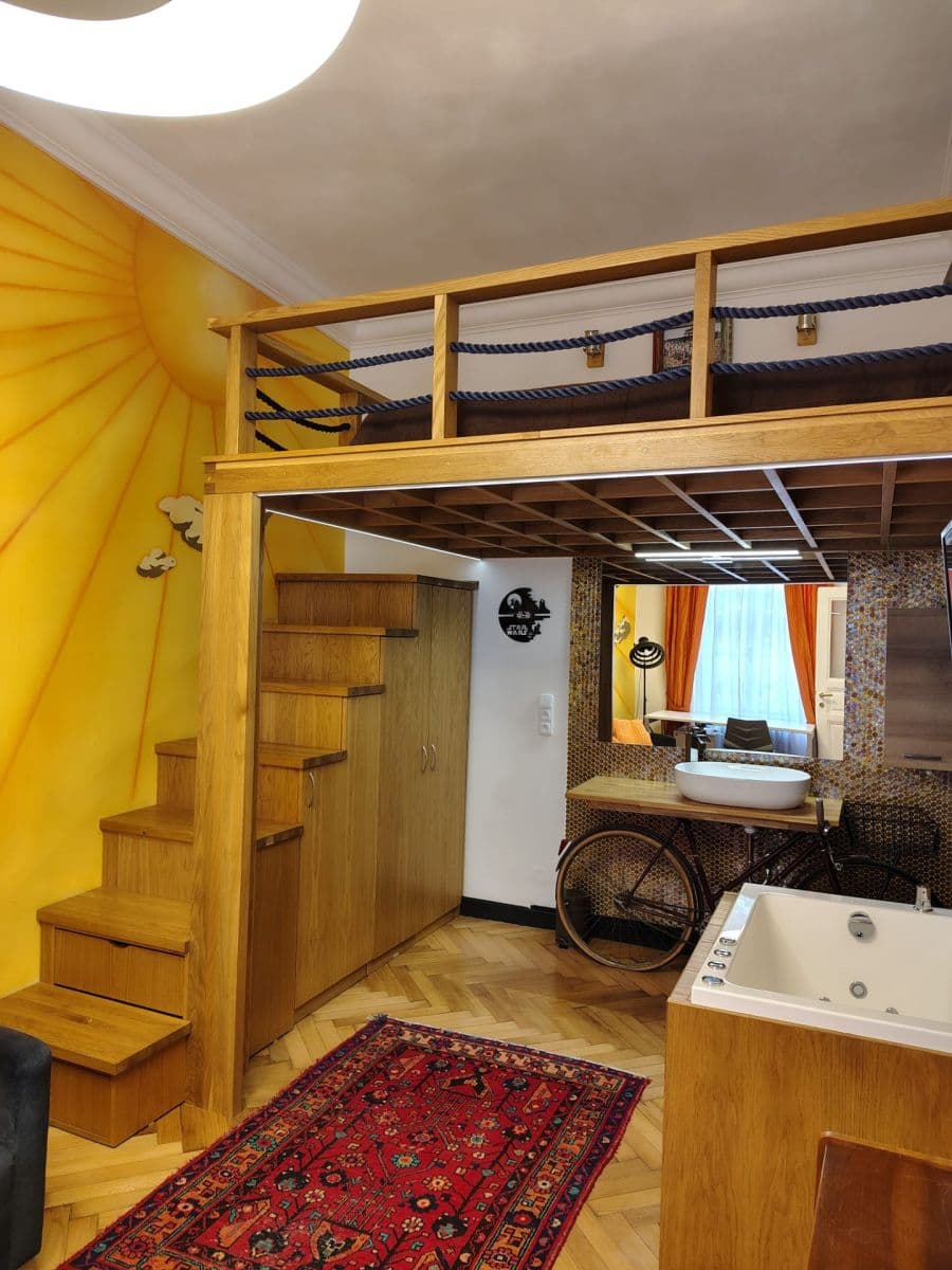 Prenájom bytu 1-izbový 32 m², Hálkova, Praha, Praha Prenájom bytu 1-izbový 32 m², Hálkova, Praha, Praha