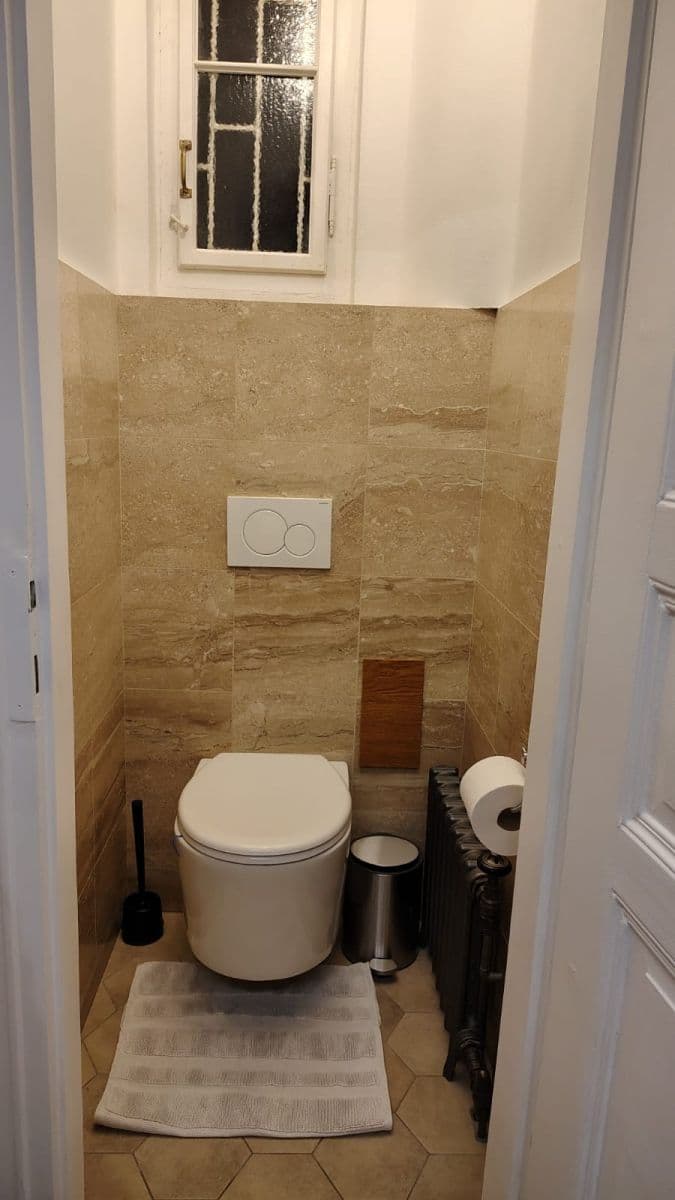 Prenájom bytu 1-izbový 32 m², Hálkova, Praha, Praha Prenájom bytu 1-izbový 32 m², Hálkova, Praha, Praha