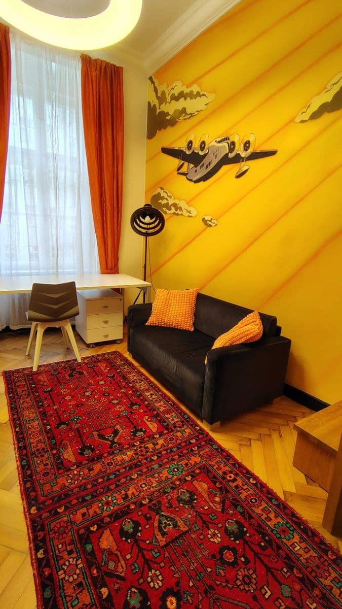 Prenájom bytu 1-izbový 32 m², Hálkova, Praha, Praha Prenájom bytu 1-izbový 32 m², Hálkova, Praha, Praha