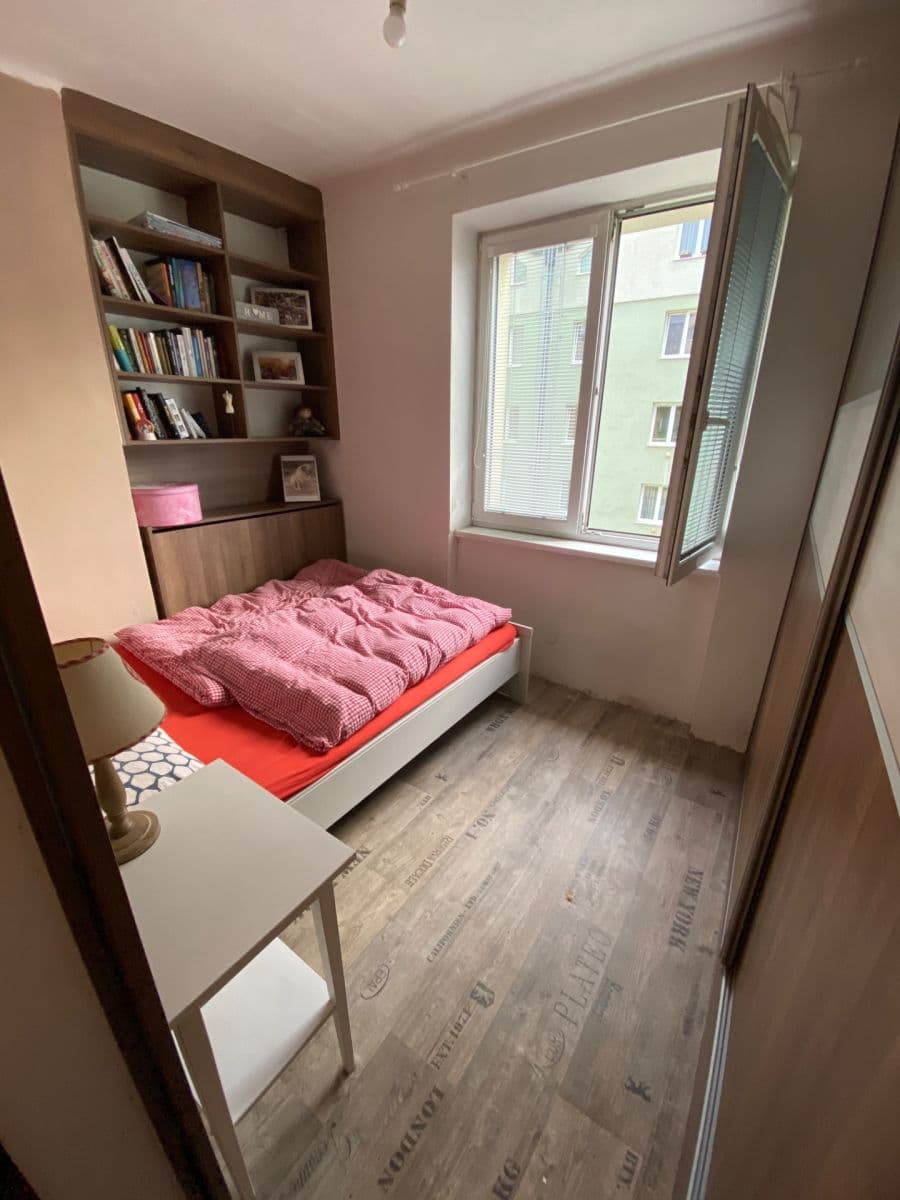 Prenájom bytu 2-izbový 32 m², Sídliště, Brandýs nad Labem-Stará Boleslav, Středočeský kraj Prenájom bytu 2-izbový 32 m², Sídliště, Brandýs nad Labem-Stará Boleslav, Středočeský kraj