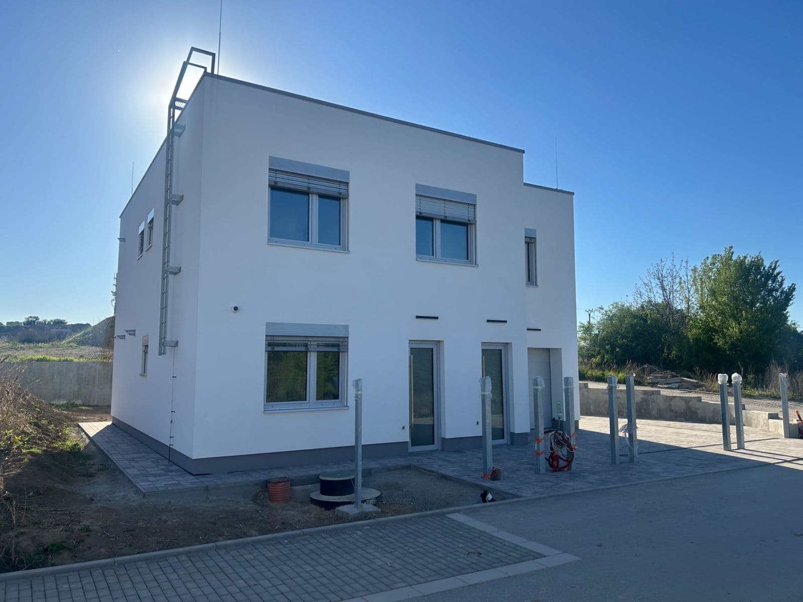 Prenájom bytu 4-izbový 115 m², Šlapanice, Jihomoravský kraj Prenájom bytu 4-izbový 115 m², Šlapanice, Jihomoravský kraj