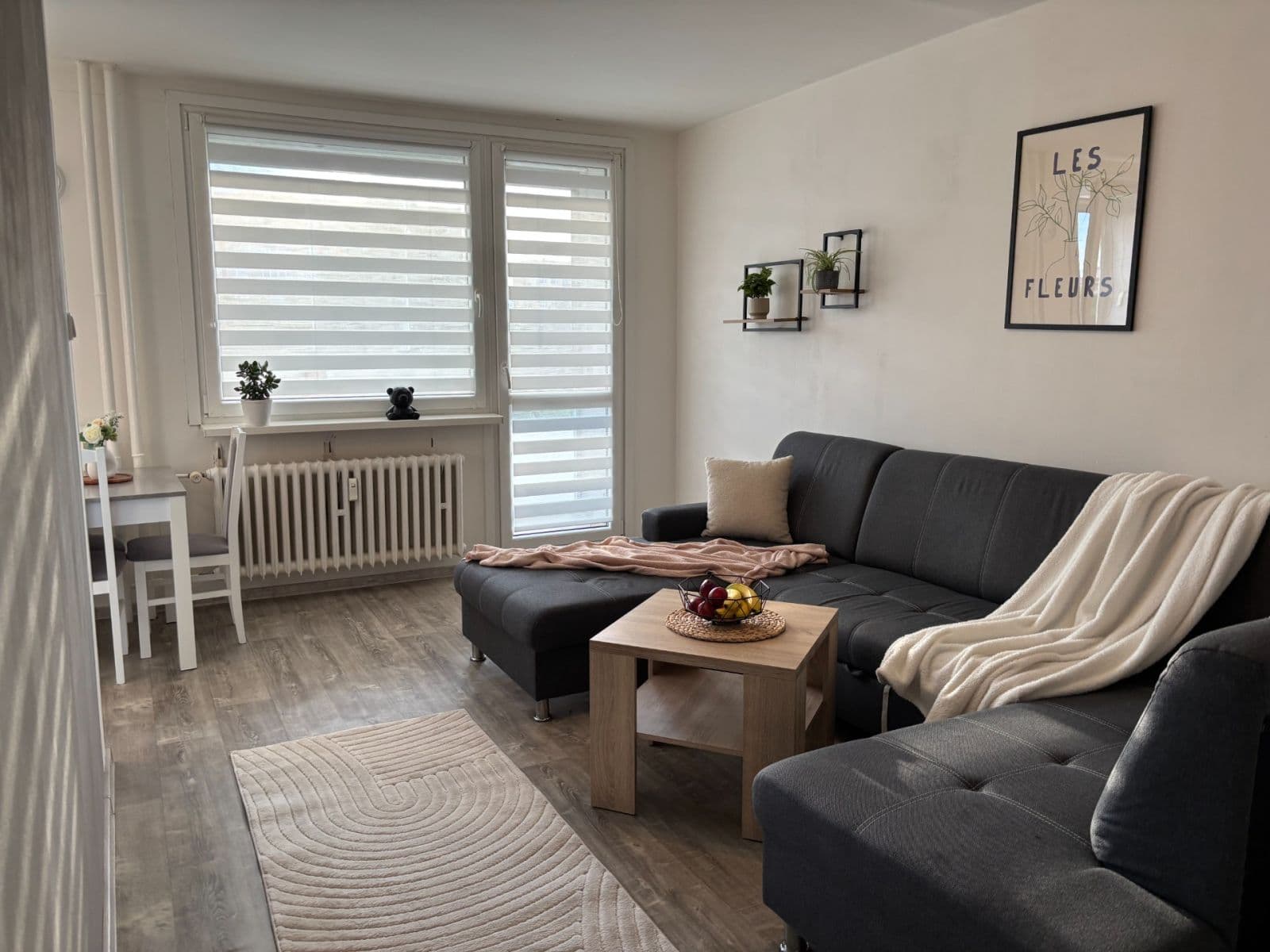 Prenájom bytu 2-izbový 53 m², Rozmarýnová, Most, Ústecký kraj Prenájom bytu 2-izbový 53 m², Rozmarýnová, Most, Ústecký kraj