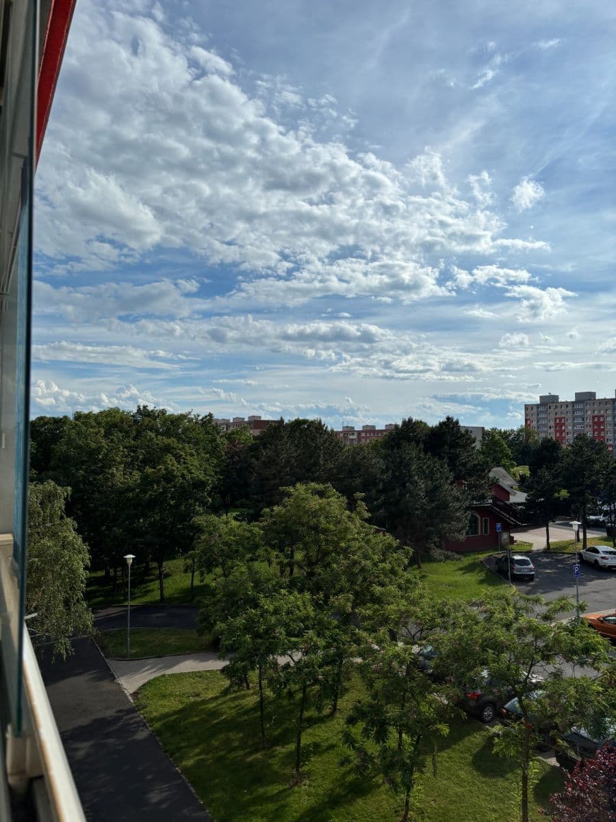 Prenájom bytu 2-izbový 53 m², Rozmarýnová, Most, Ústecký kraj Prenájom bytu 2-izbový 53 m², Rozmarýnová, Most, Ústecký kraj