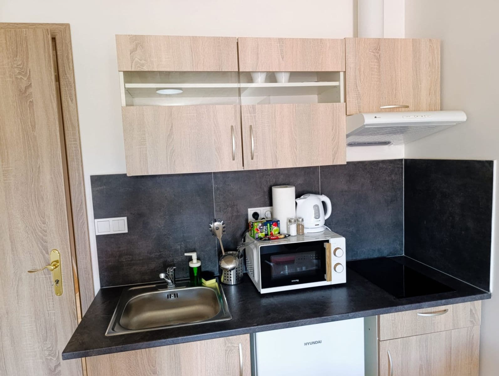 Prenájom bytu 1-izbový 31 m², Pražská, Praha, Praha Prenájom bytu 1-izbový 31 m², Pražská, Praha, Praha
