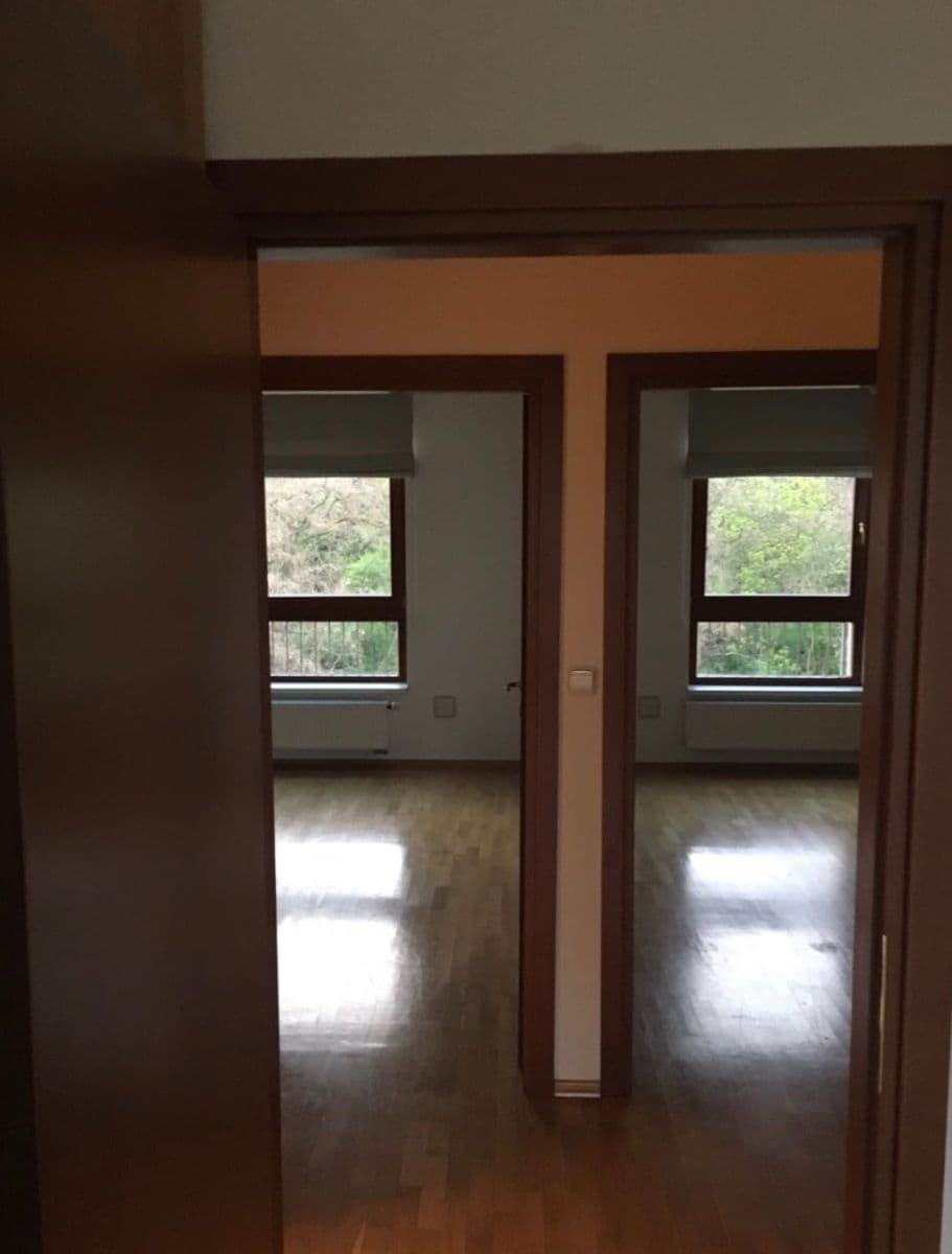Prenájom bytu 3-izbový 87 m², Podvinný mlýn, Praha, Praha Prenájom bytu 3-izbový 87 m², Podvinný mlýn, Praha, Praha