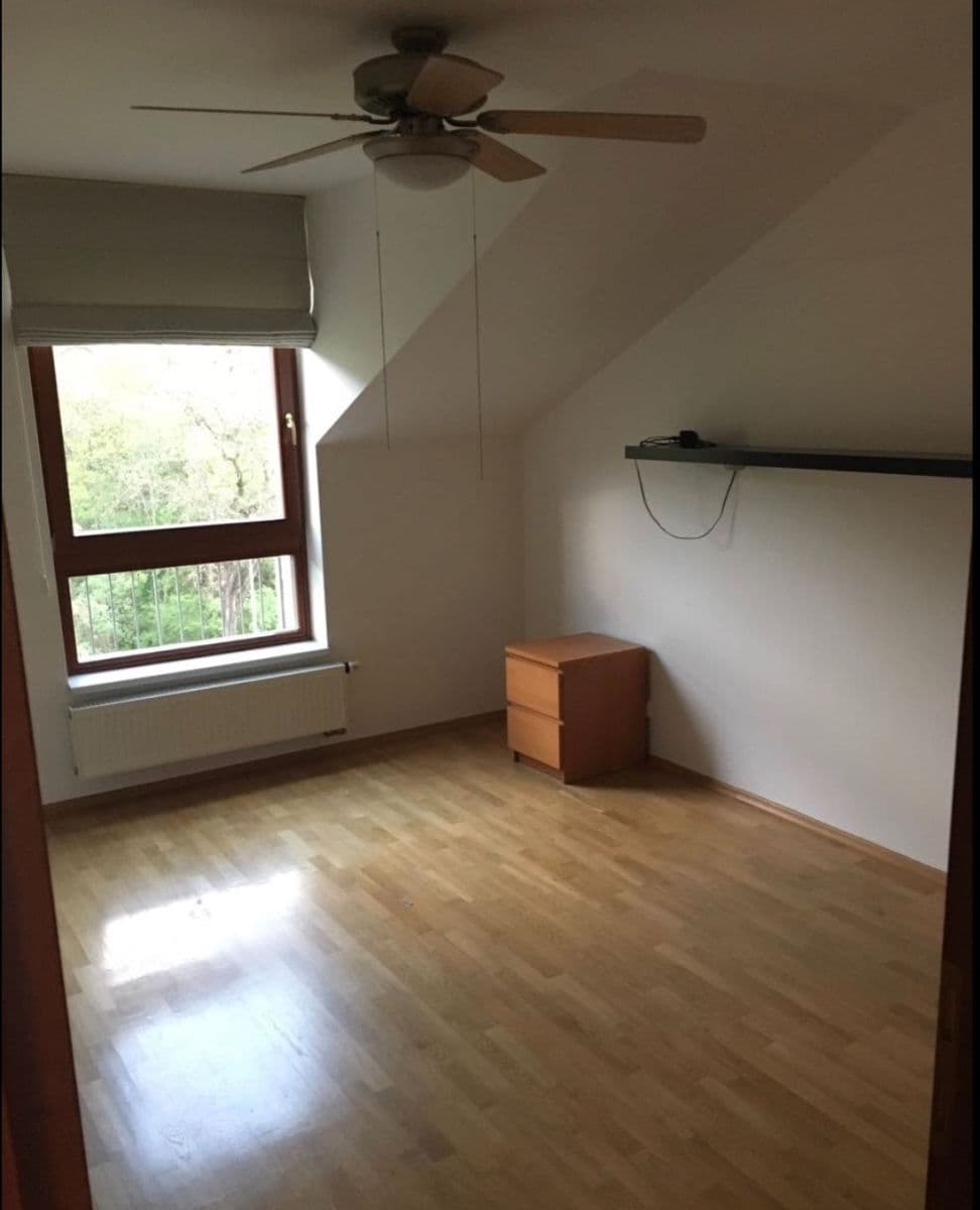 Prenájom bytu 3-izbový 87 m², Podvinný mlýn, Praha, Praha Prenájom bytu 3-izbový 87 m², Podvinný mlýn, Praha, Praha