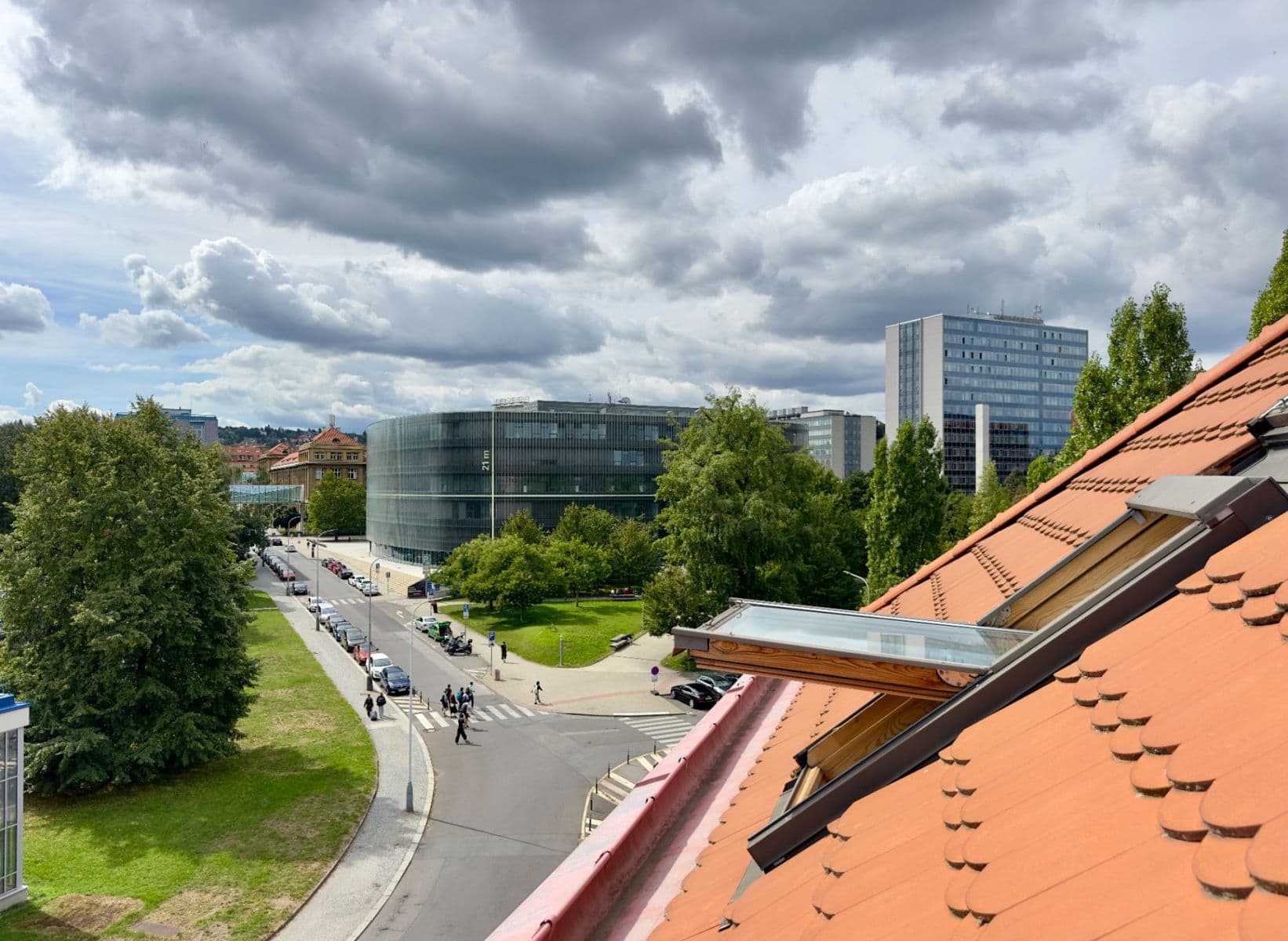 Prenájom bytu 4-izbový 132 m², Velflíkova, Praha, Praha Prenájom bytu 4-izbový 132 m², Velflíkova, Praha, Praha