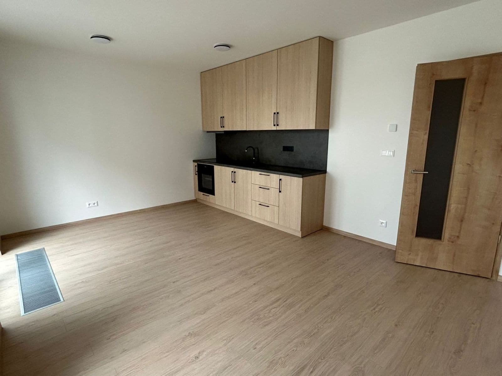 Prenájom bytu 2-izbový 40 m², Jáchymovská, Praha, Praha Prenájom bytu 2-izbový 40 m², Jáchymovská, Praha, Praha