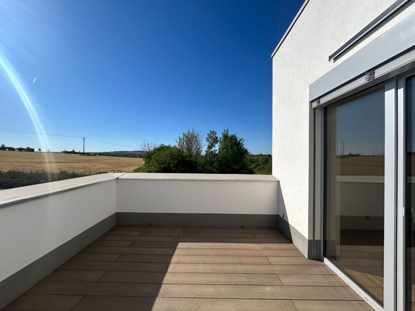 Prenájom bytu 4-izbový 102 m², Šlapanice, Jihomoravský kraj Prenájom bytu 4-izbový 102 m², Šlapanice, Jihomoravský kraj