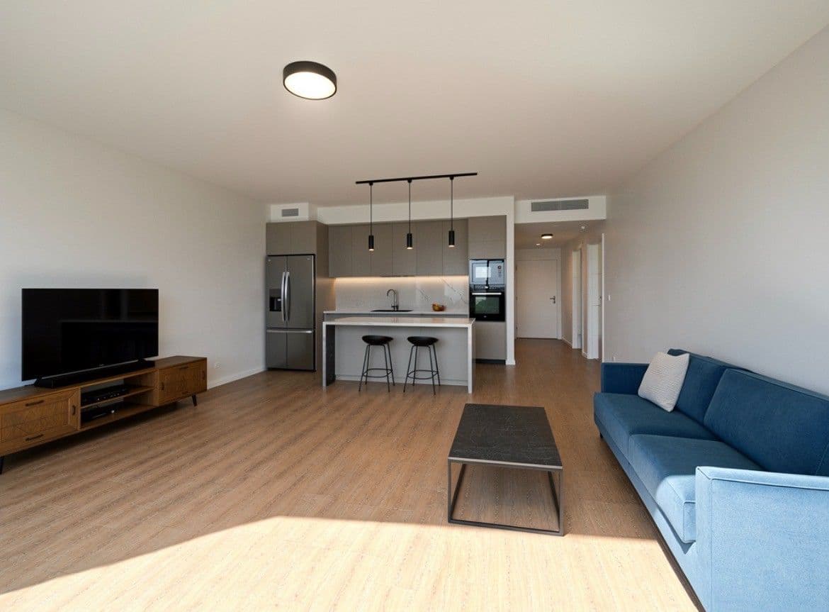 Prenájom bytu 1-izbový 35 m², Olšanská, Praha, Praha Prenájom bytu 1-izbový 35 m², Olšanská, Praha, Praha