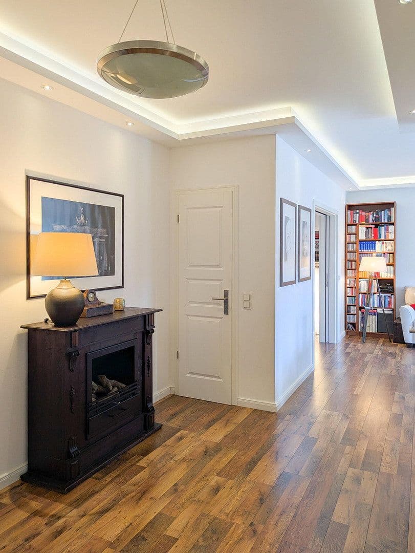 Predaj bytu 4-izbový 106 m², Berlin, Berlín Predaj bytu 4-izbový 106 m², Berlin, Berlín