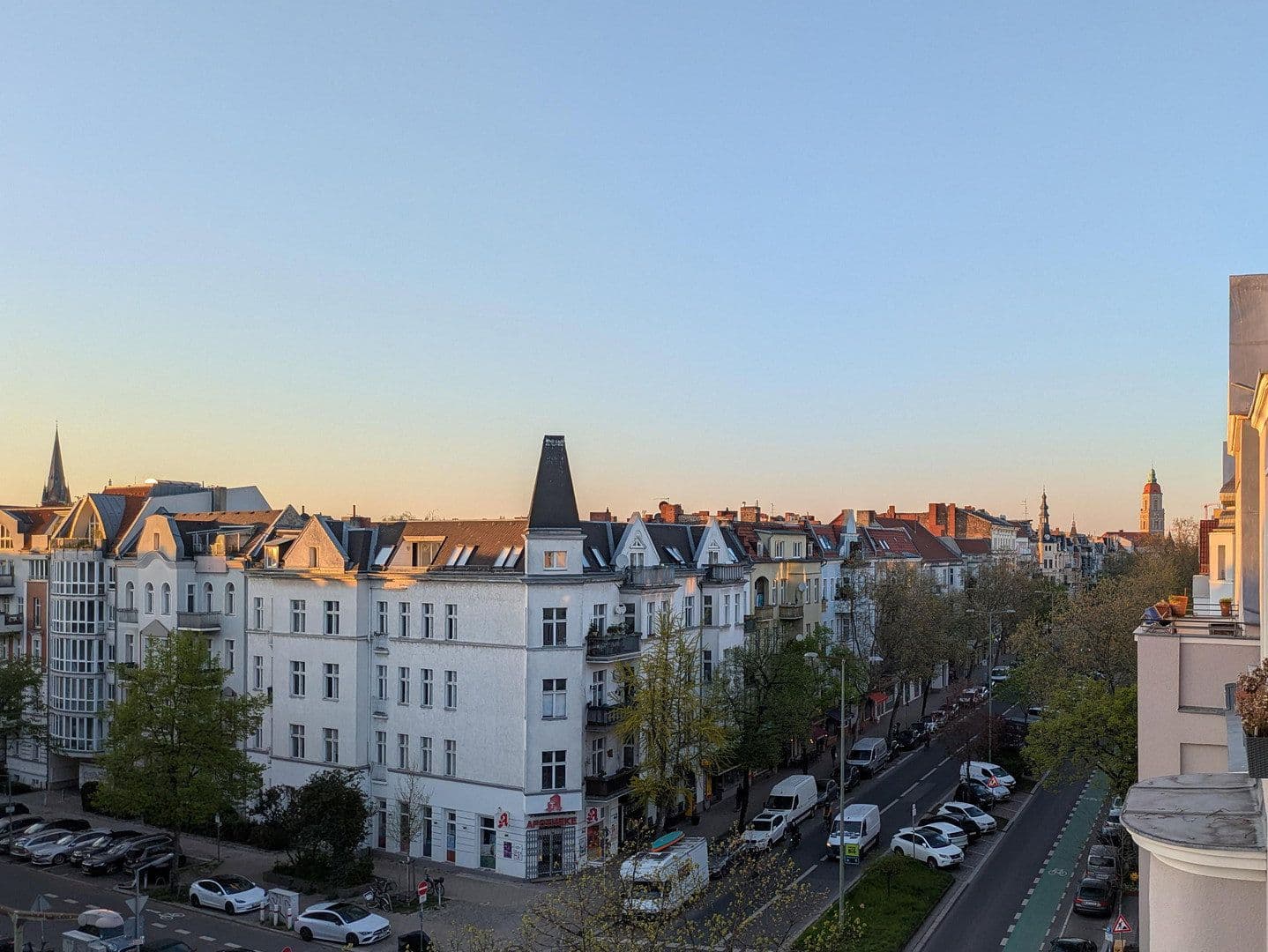 Predaj bytu 4-izbový 106 m², Berlin, Berlín Predaj bytu 4-izbový 106 m², Berlin, Berlín