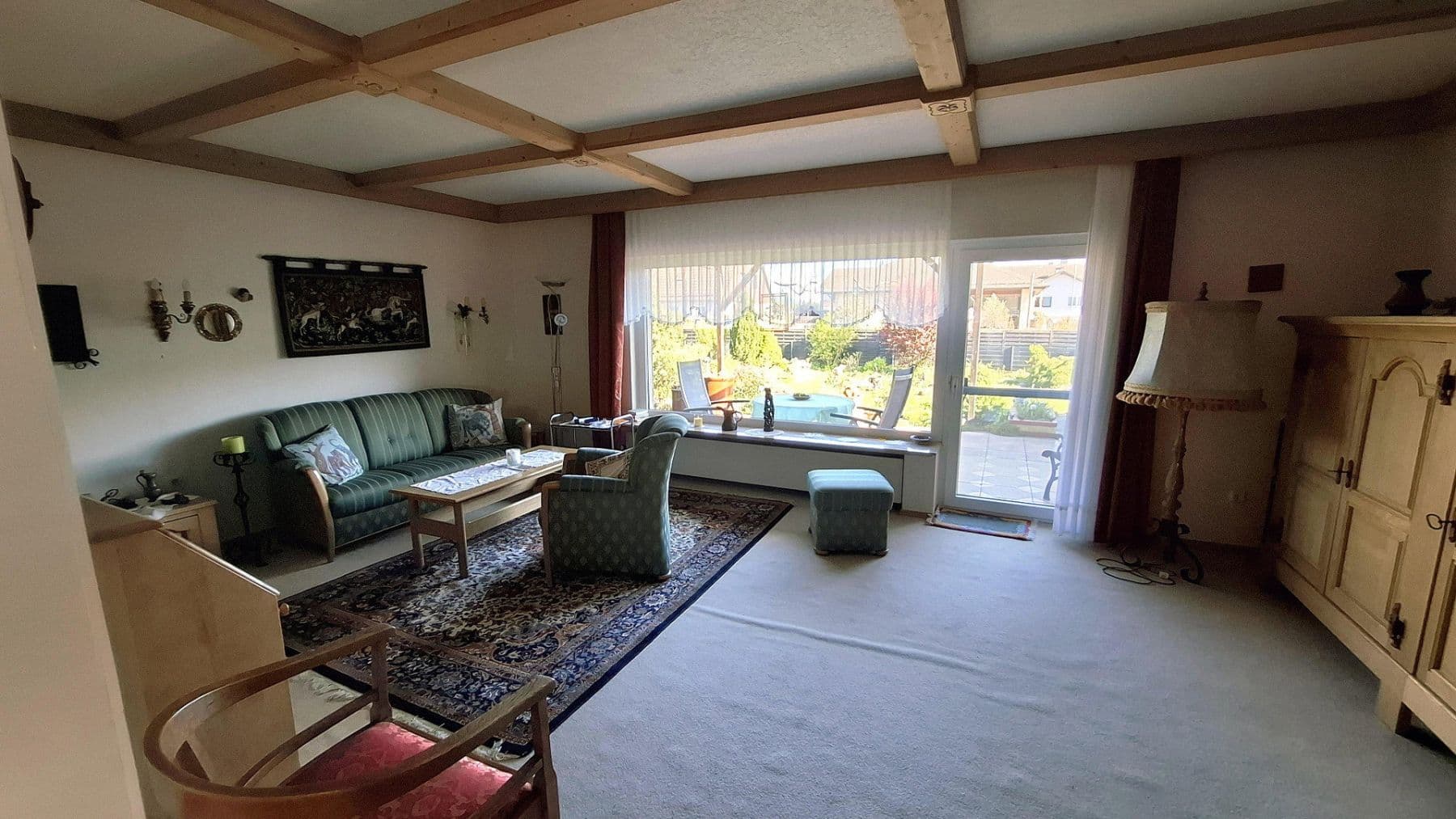 Predaj domu 177 m², pozemek 778 m², Lindenstr. 22, Hasselroth, Hesensko Predaj domu 177 m², pozemek 778 m², Lindenstr. 22, Hasselroth, Hesensko