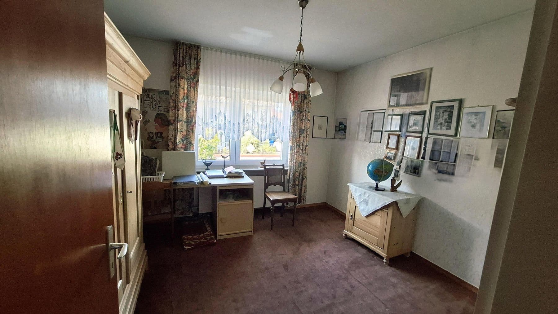 Predaj domu 177 m², pozemek 778 m², Lindenstr. 22, Hasselroth, Hesensko Predaj domu 177 m², pozemek 778 m², Lindenstr. 22, Hasselroth, Hesensko