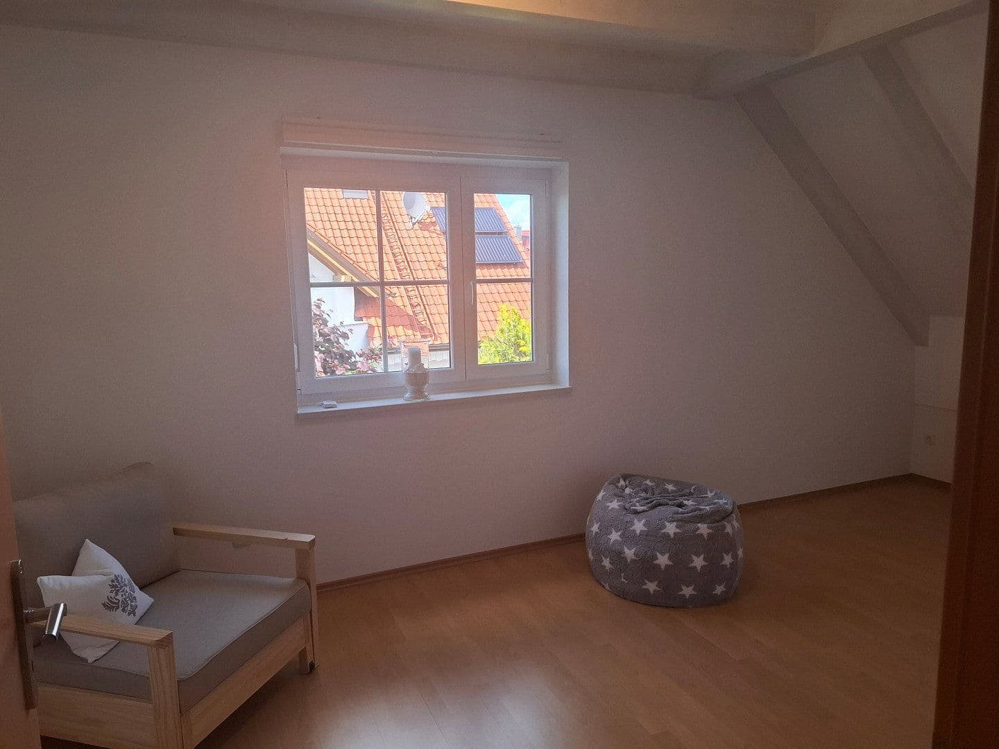 Predaj domu 203 m², pozemek 359 m², Wiedergeltingen, Bavorsko Predaj domu 203 m², pozemek 359 m², Wiedergeltingen, Bavorsko