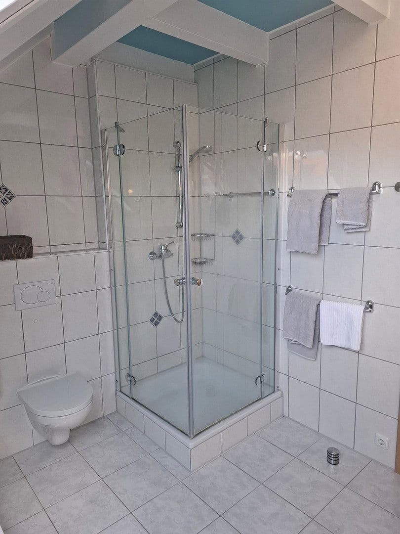Predaj domu 203 m², pozemek 359 m², Wiedergeltingen, Bavorsko Predaj domu 203 m², pozemek 359 m², Wiedergeltingen, Bavorsko