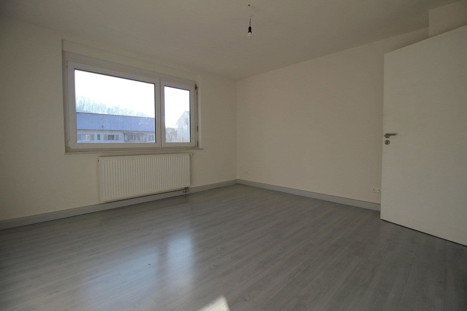 Prenájom bytu 3-izbový 60 m², Hugenmattweg 14, Lörrach, Bádensko-Wurttembersko Prenájom bytu 3-izbový 60 m², Hugenmattweg 14, Lörrach, Bádensko-Wurttembersko