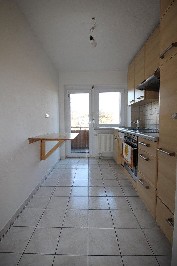Prenájom bytu 3-izbový 60 m², Hugenmattweg 14, Lörrach, Bádensko-Wurttembersko Prenájom bytu 3-izbový 60 m², Hugenmattweg 14, Lörrach, Bádensko-Wurttembersko