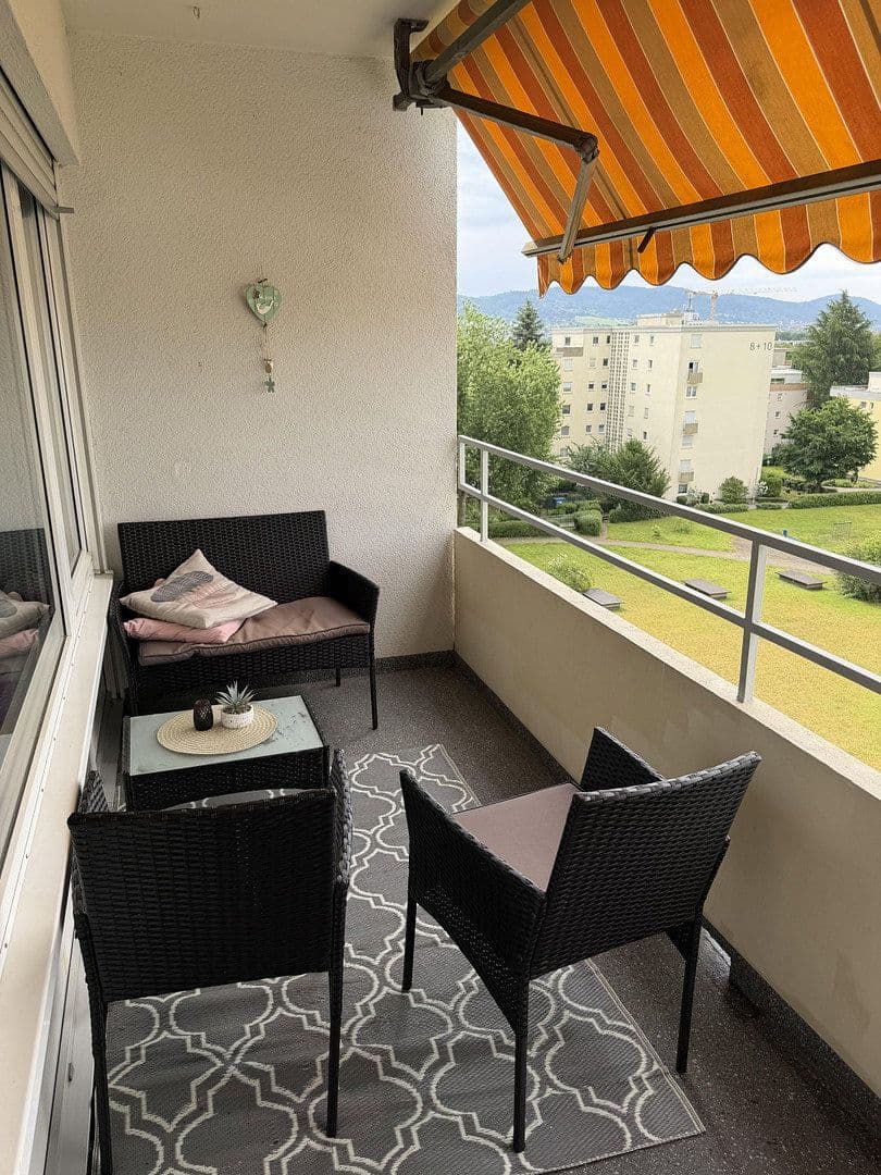 Predaj bytu 3-izbový 86 m², Kurt-Schumacher-Straße 7, Weinheim, Bádensko-Wurttembersko Predaj bytu 3-izbový 86 m², Kurt-Schumacher-Straße 7, Weinheim, Bádensko-Wurttembersko