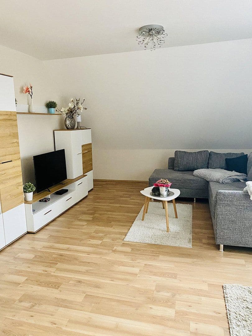 Predaj domu 240 m², pozemek 982 m², Hessisch Oldendorf, Dolné Sasko Predaj domu 240 m², pozemek 982 m², Hessisch Oldendorf, Dolné Sasko