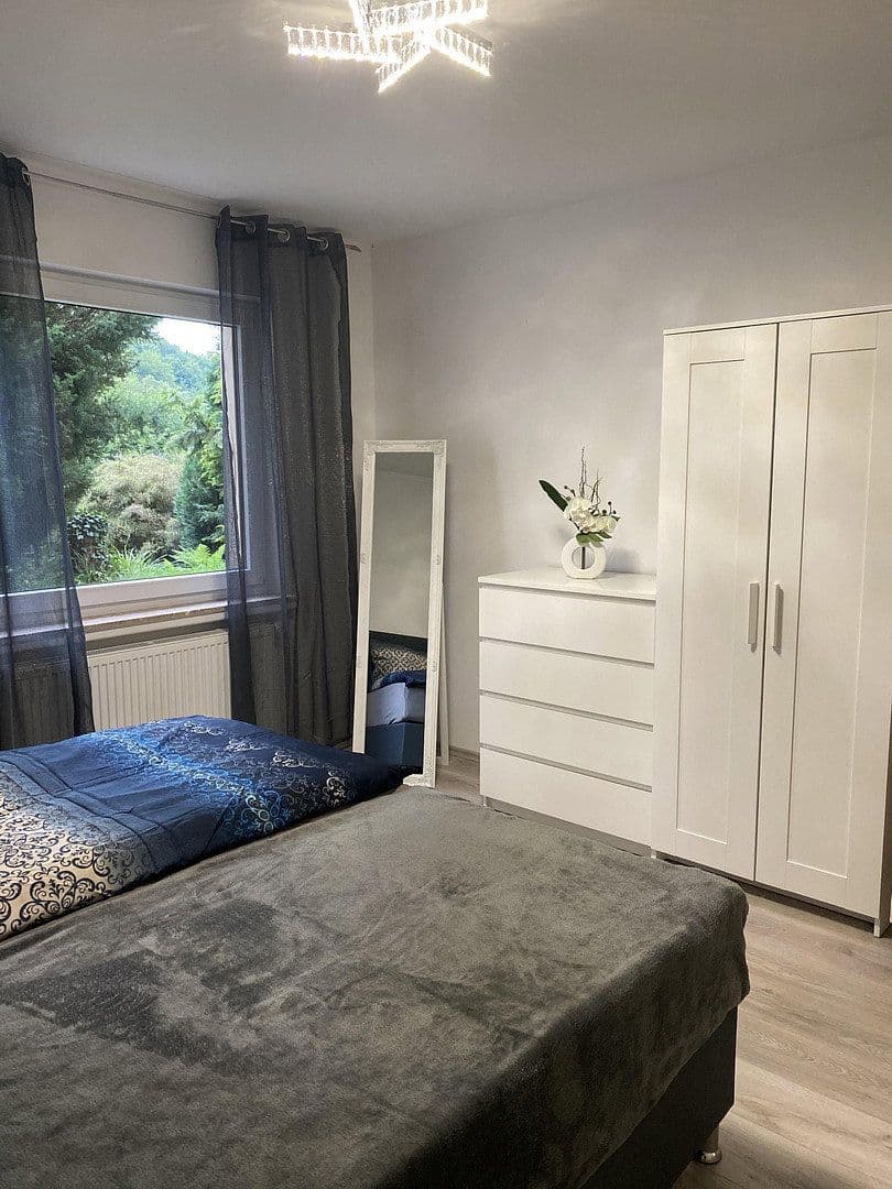 Predaj domu 240 m², pozemek 982 m², Hessisch Oldendorf, Dolné Sasko Predaj domu 240 m², pozemek 982 m², Hessisch Oldendorf, Dolné Sasko