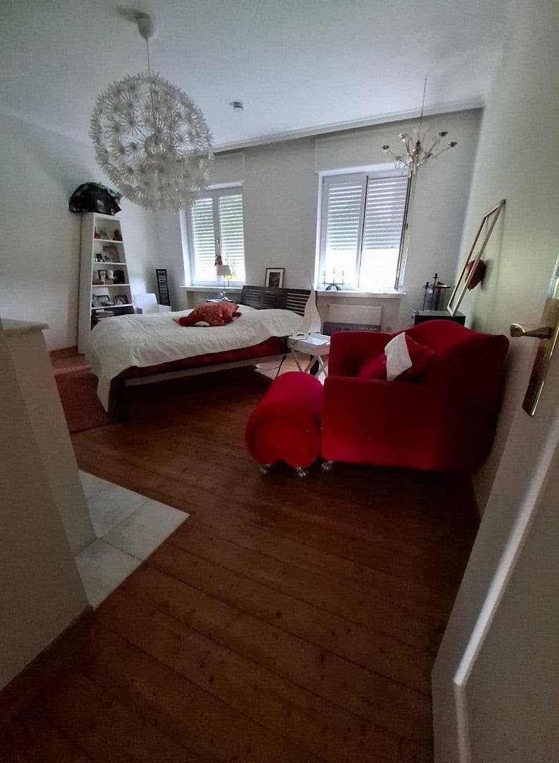 Predaj domu 357 m², pozemek 821 m², Brechen, Hesensko Predaj domu 357 m², pozemek 821 m², Brechen, Hesensko