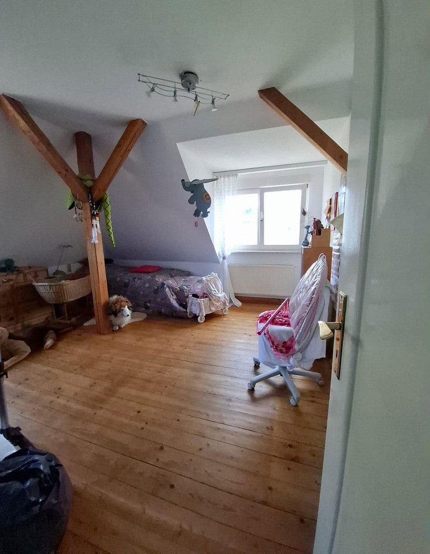 Predaj domu 357 m², pozemek 821 m², Brechen, Hesensko Predaj domu 357 m², pozemek 821 m², Brechen, Hesensko