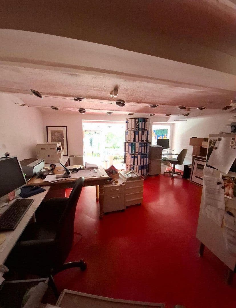 Predaj domu 357 m², pozemek 821 m², Brechen, Hesensko Predaj domu 357 m², pozemek 821 m², Brechen, Hesensko