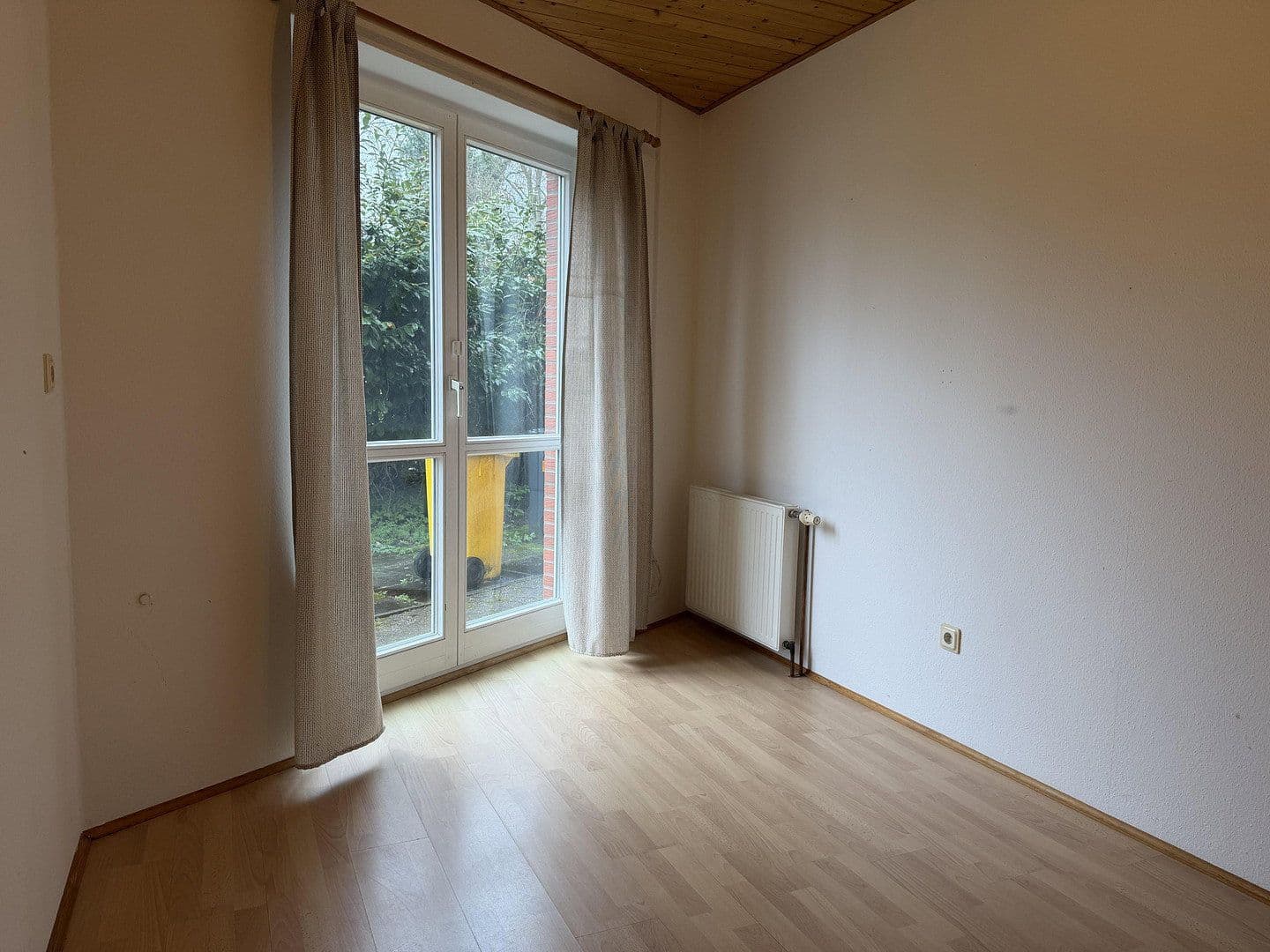 Predaj domu 165 m², pozemek 565 m², Kutenholz, Dolné Sasko Predaj domu 165 m², pozemek 565 m², Kutenholz, Dolné Sasko