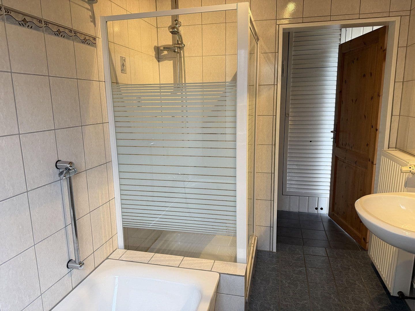 Predaj domu 165 m², pozemek 565 m², Kutenholz, Dolné Sasko Predaj domu 165 m², pozemek 565 m², Kutenholz, Dolné Sasko