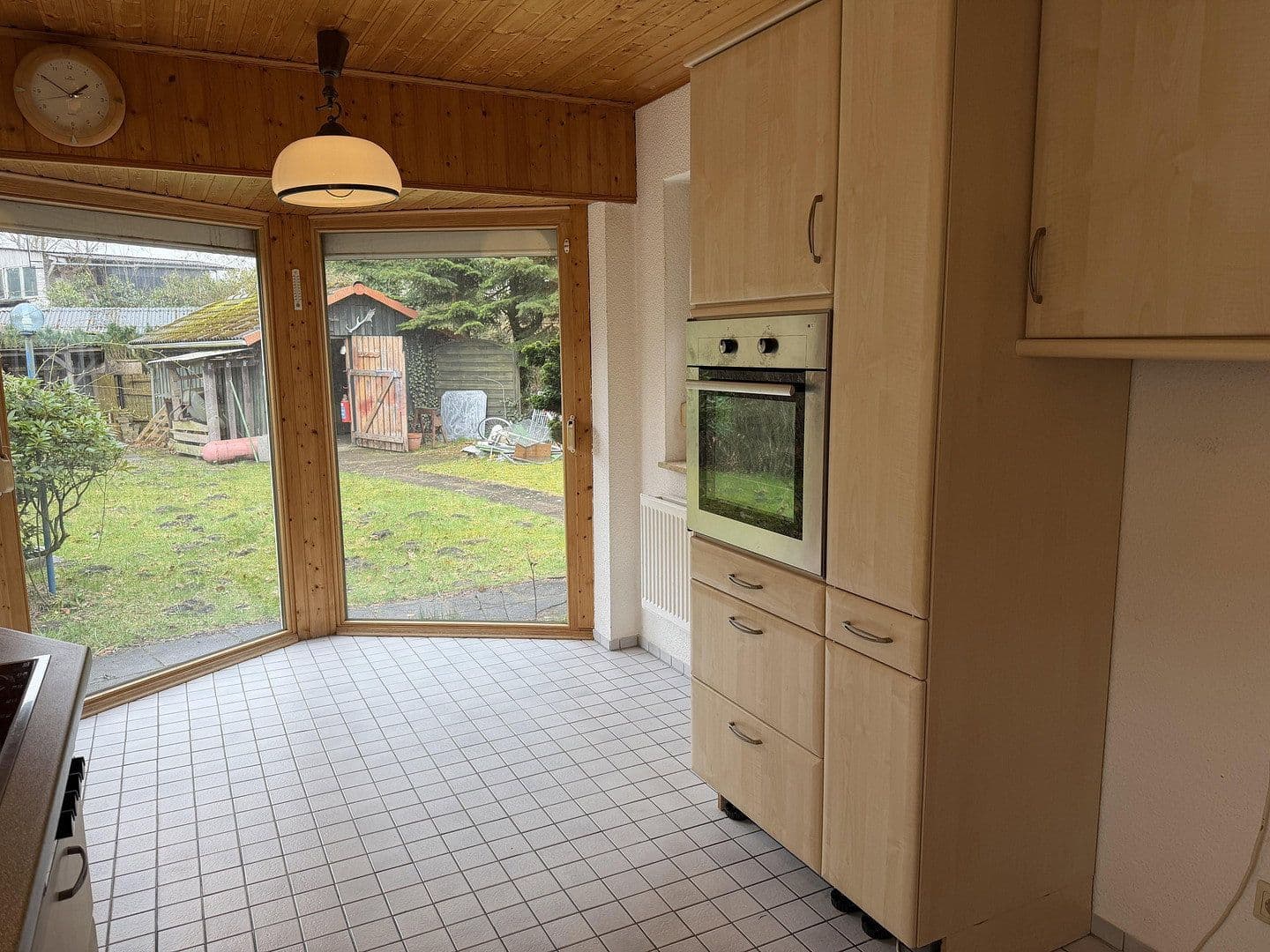 Predaj domu 165 m², pozemek 565 m², Kutenholz, Dolné Sasko Predaj domu 165 m², pozemek 565 m², Kutenholz, Dolné Sasko