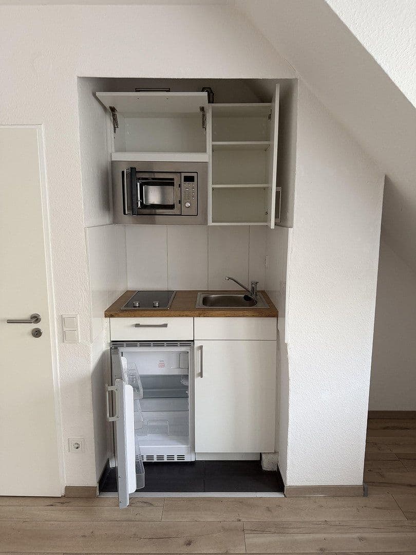 Prenájom bytu 1-izbový 31 m², Bruchstraße 30, Krefeld, Severné Porýnie - Westfálsko Prenájom bytu 1-izbový 31 m², Bruchstraße 30, Krefeld, Severné Porýnie - Westfálsko