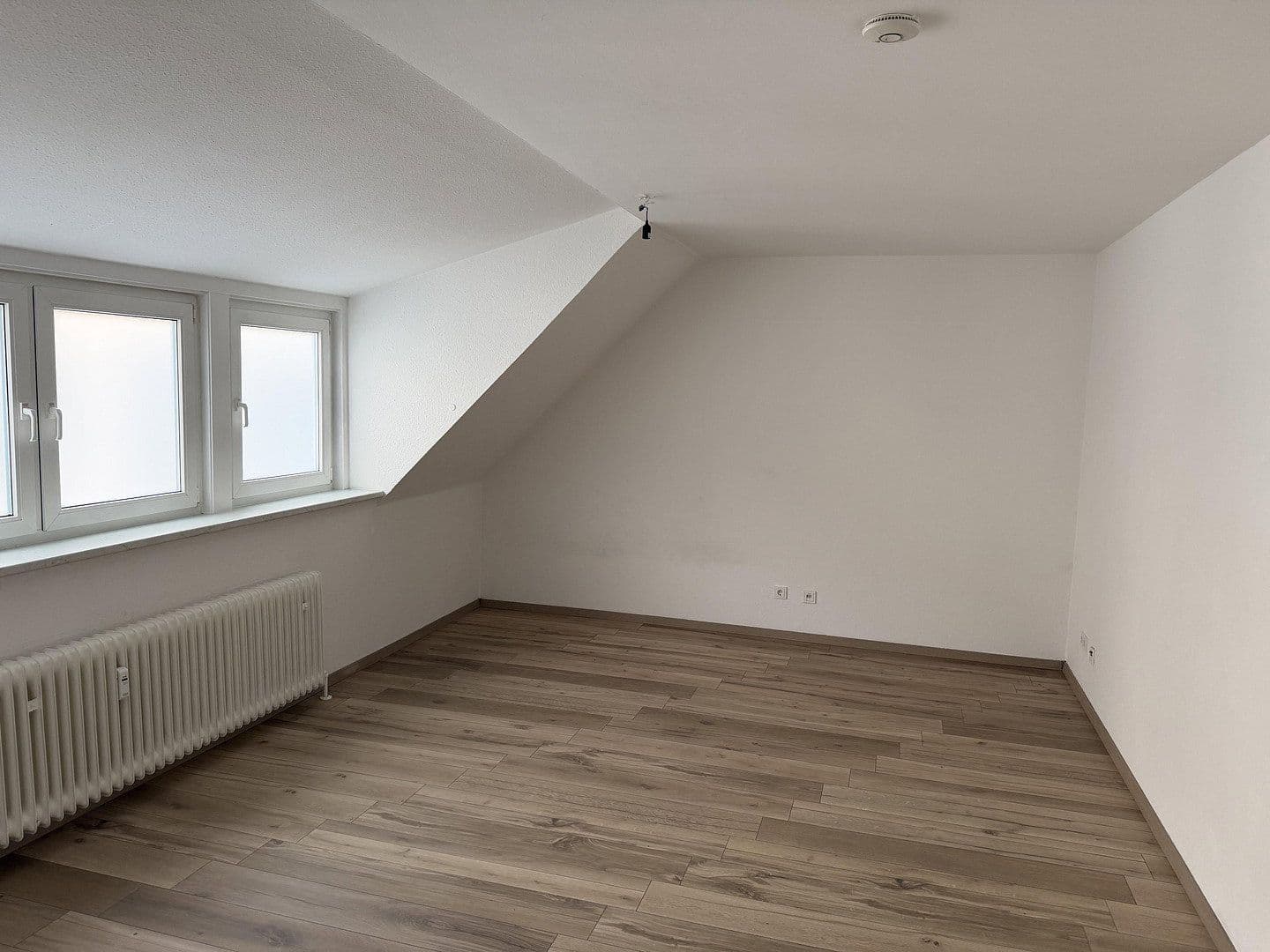 Prenájom bytu 1-izbový 31 m², Bruchstraße 30, Krefeld, Severné Porýnie - Westfálsko Prenájom bytu 1-izbový 31 m², Bruchstraße 30, Krefeld, Severné Porýnie - Westfálsko