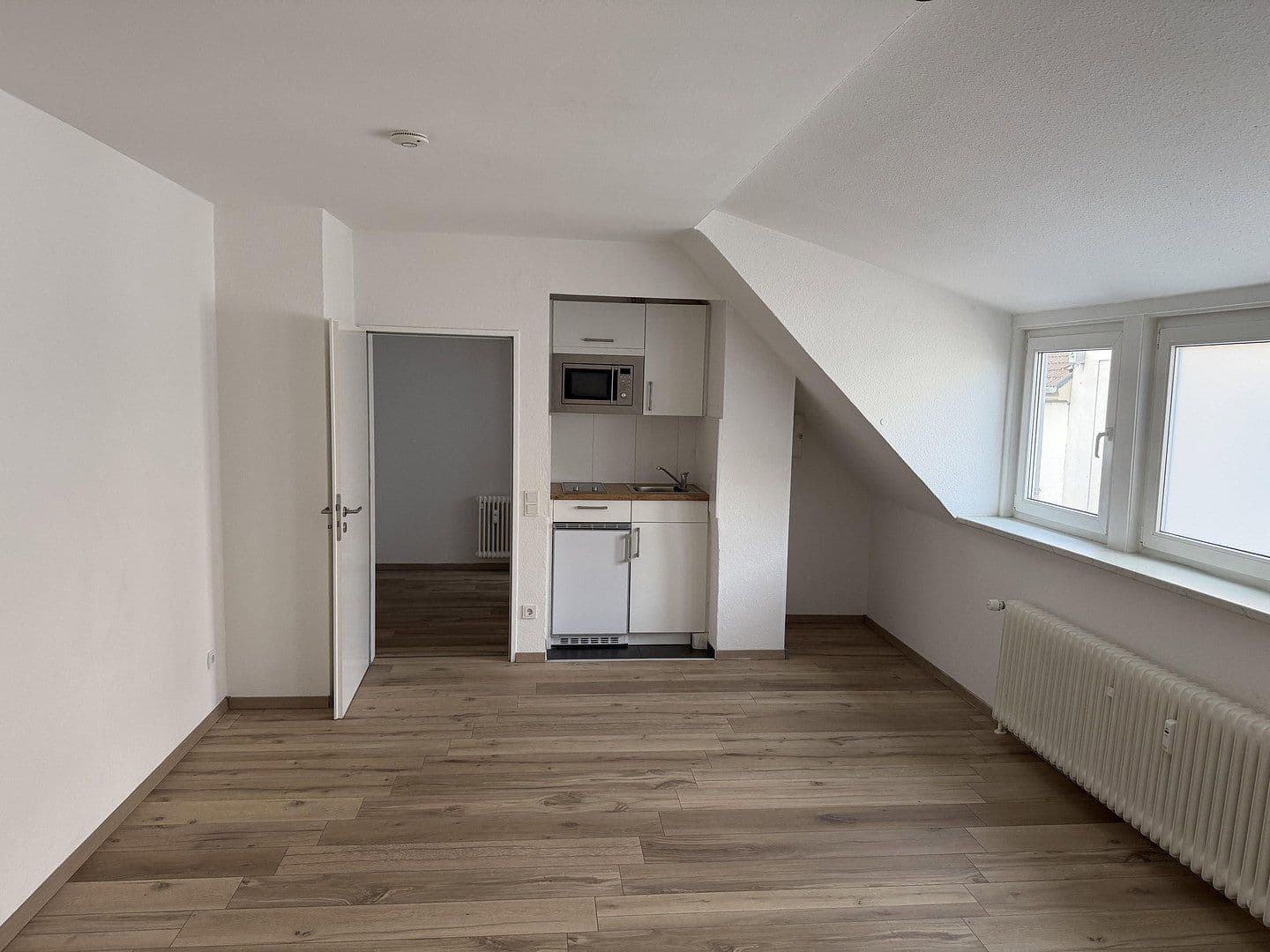 Prenájom bytu 1-izbový 31 m², Bruchstraße 30, Krefeld, Severné Porýnie - Westfálsko Prenájom bytu 1-izbový 31 m², Bruchstraße 30, Krefeld, Severné Porýnie - Westfálsko