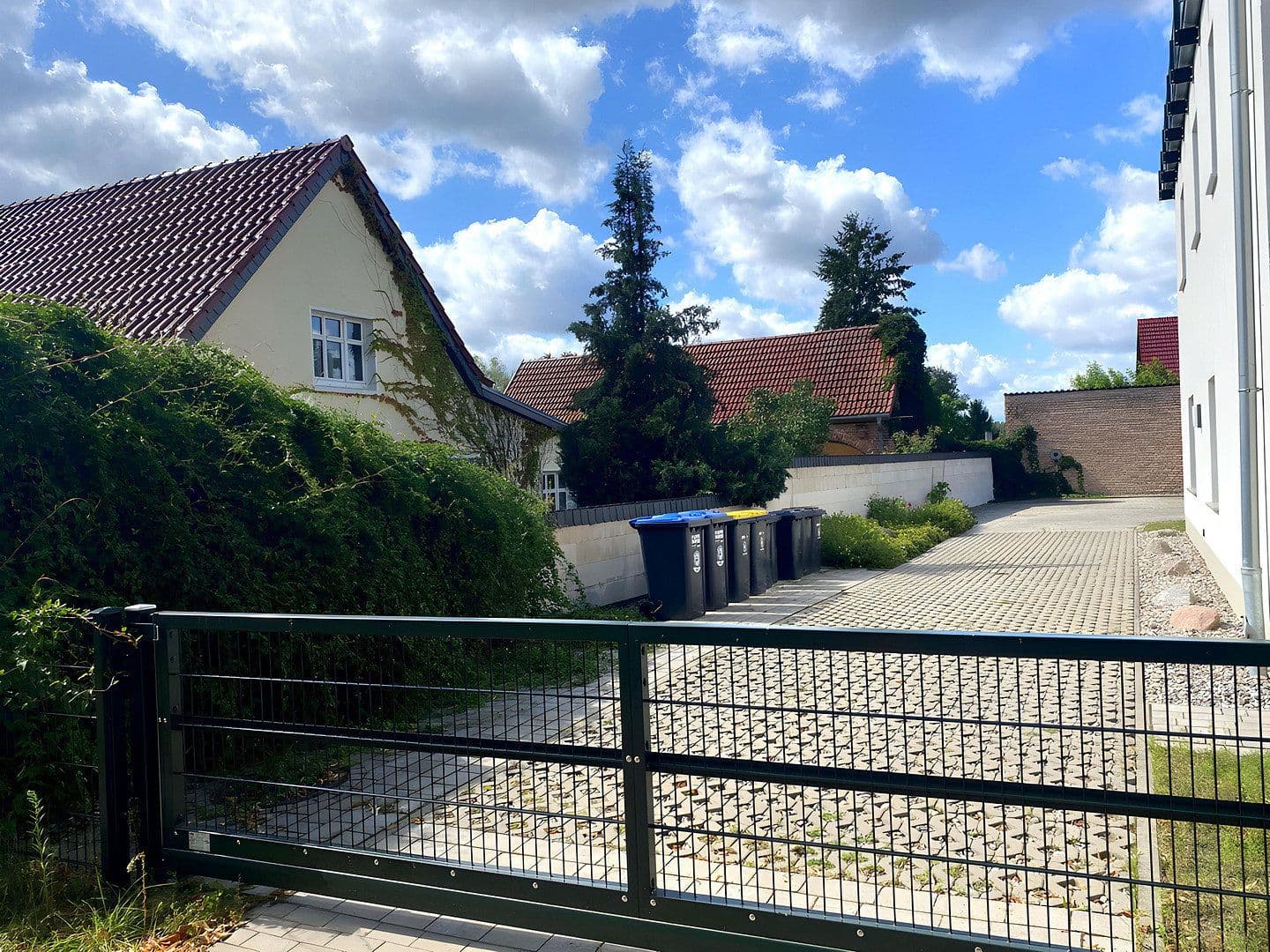 Prenájom bytu 3-izbový 73 m², Dorfstraße 78, Fürstenberg/Havel, Brandenbursko Prenájom bytu 3-izbový 73 m², Dorfstraße 78, Fürstenberg/Havel, Brandenbursko
